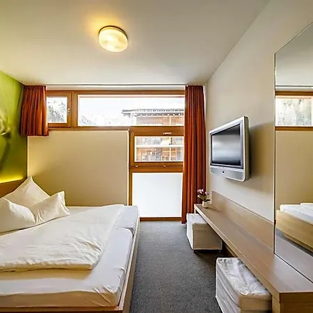 Smart-hotel 3*